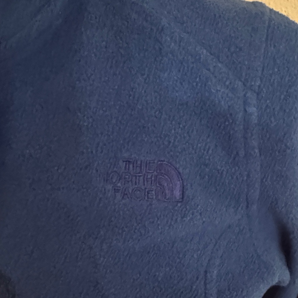 The North Face Blue Fleece Jacket - Picture 3 of 4